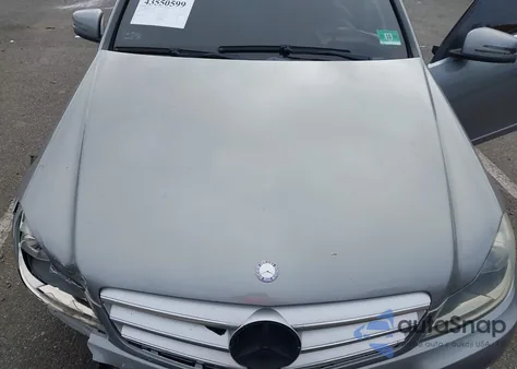 2013 Mercedes-Benz C 300 Luxury 4Matic/Sport 4Matic from USA, damaged, VIN WDDGF8ABXDA775911